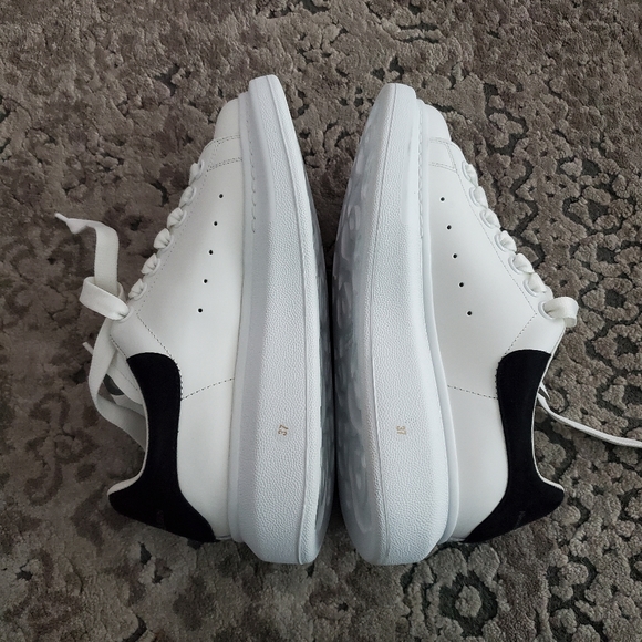 Alexander McQueen Women's Oversized Suede Heel Detail Sneakers 37 - Picture 10 of 12